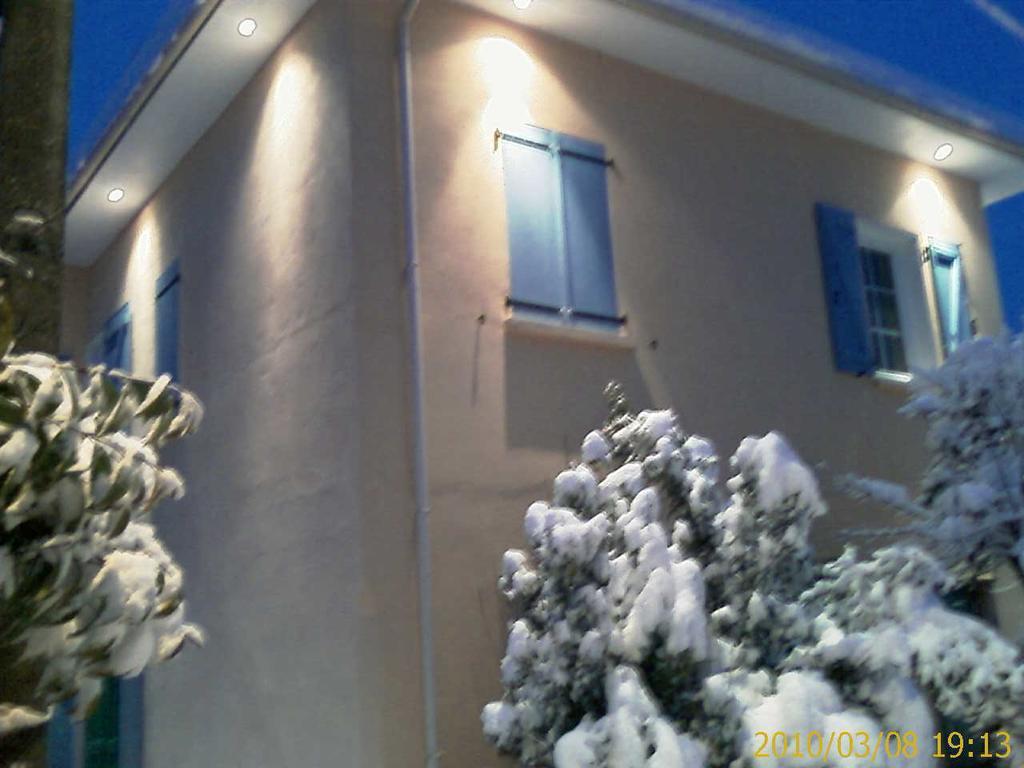 Apartment Albert Parking Prive Gratuit 利慕 外观 照片